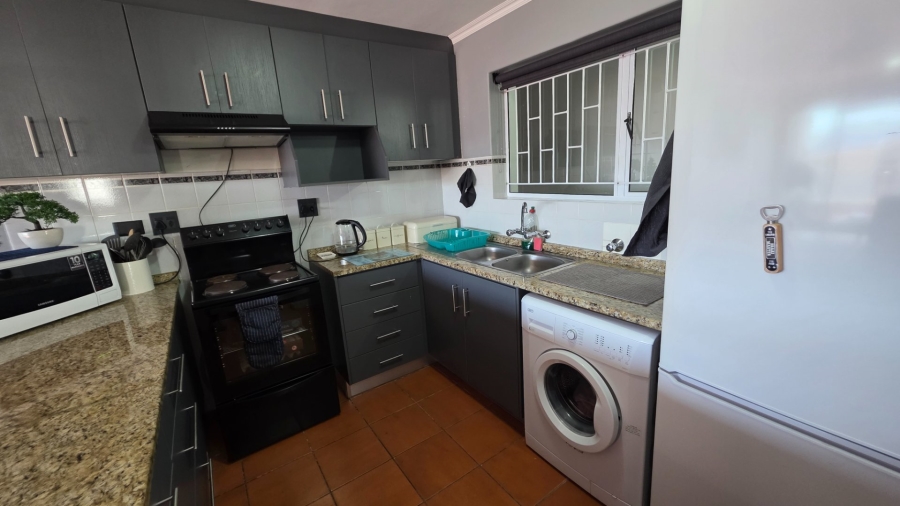 2 Bedroom Property for Sale in De Bakke Western Cape